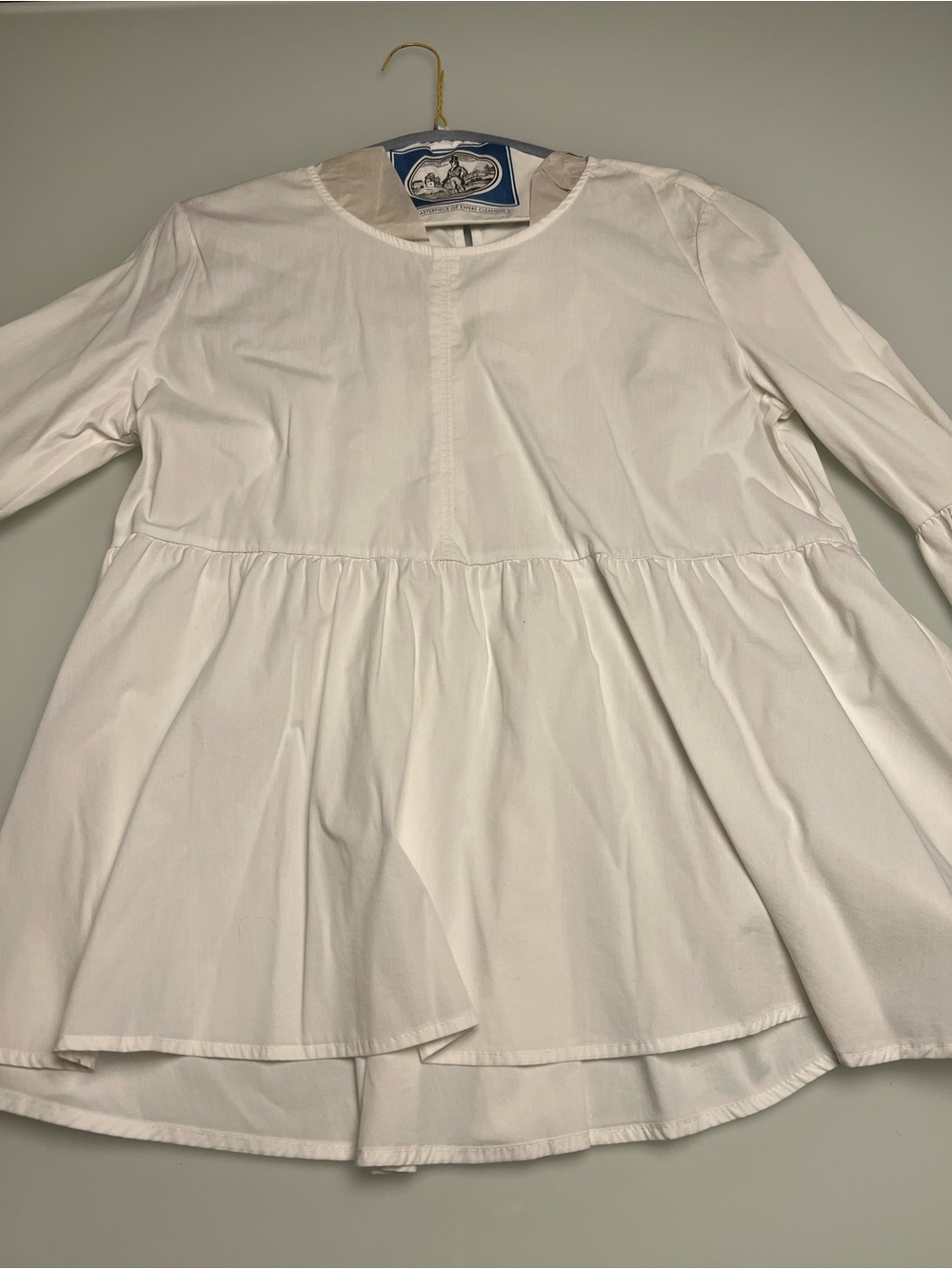 Harlowe & Graham Cream Peplum Top